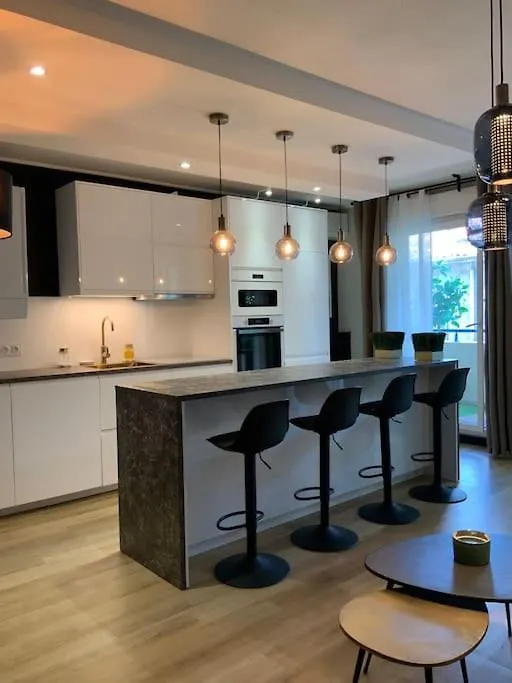 Ferienwohnung L'Elegance Du Prado Marseilles Apartment