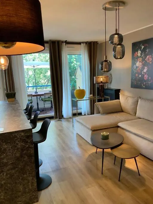 Ferienwohnung L'Elegance Du Prado Marseilles